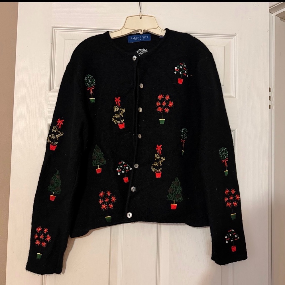 Vtg Karen Scott Christmas Cardigan Sweater M Black Tree 100% Wool Holiday Ugly